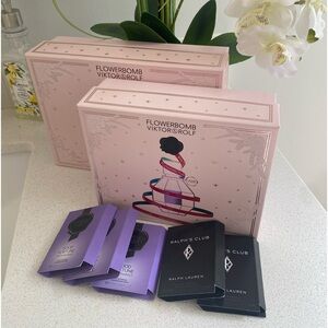 Viktor&Rolf 2 cute 🥰 empty boxes 🗃️ with xtra samples of perfume